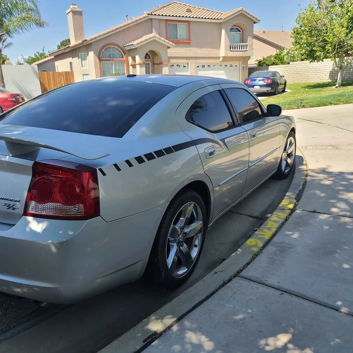 2009 Dodge Charger 6th Gen - Image 5 of 7