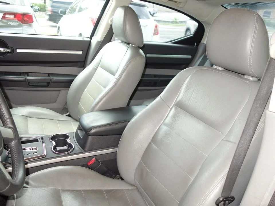 2009 Dodge Charger 6th Gen - Image 7 of 8