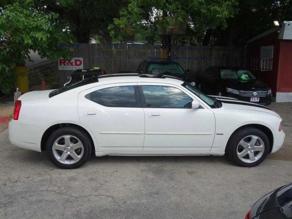 2009 Dodge Charger 6th Gen - Image 5 of 8