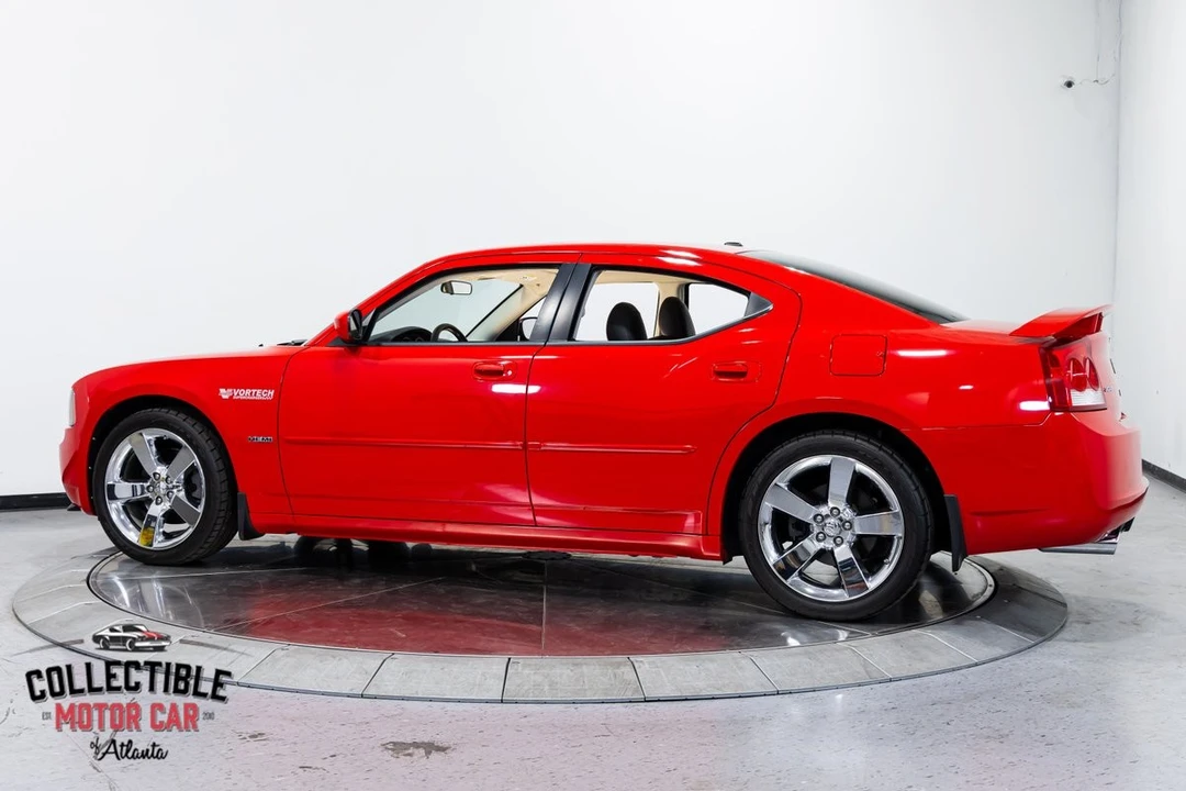 2009 Dodge Charger 6th Gen - Image 14 of 31