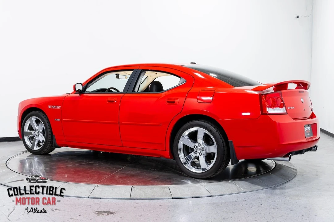 2009 Dodge Charger 6th Gen - Image 15 of 31