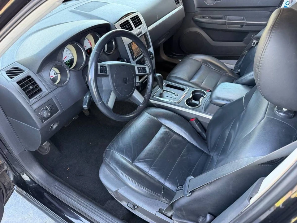 2009 Dodge Charger 6th Gen - Image 11 of 12
