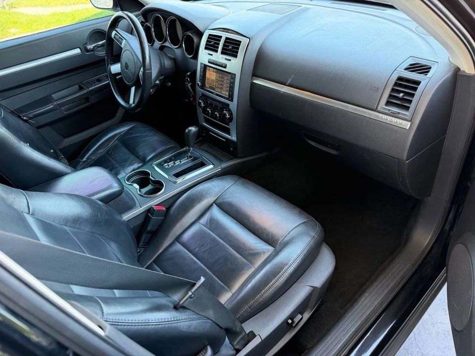 2009 Dodge Charger 6th Gen - Image 10 of 12