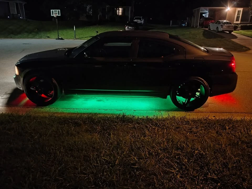 2009 Dodge Charger 6th Gen - Image 2 of 10