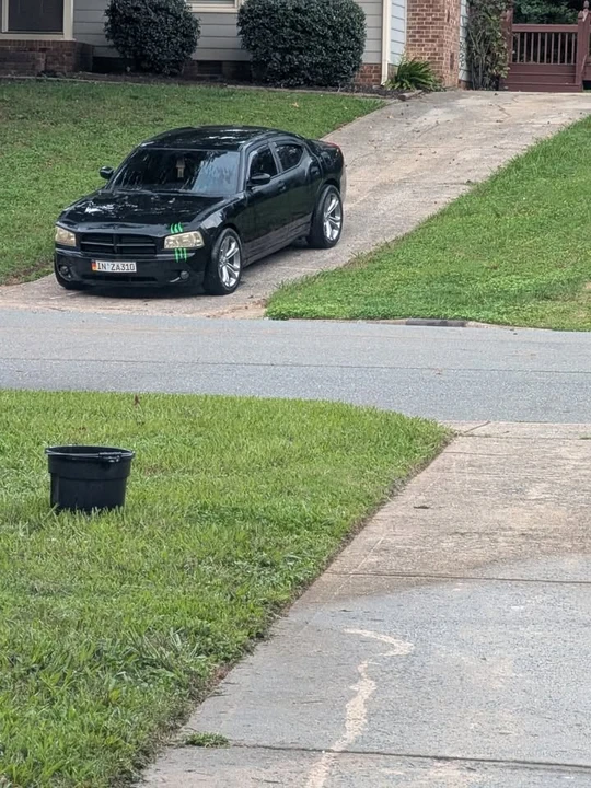 2009 Dodge Charger 6th Gen - Image 8 of 10