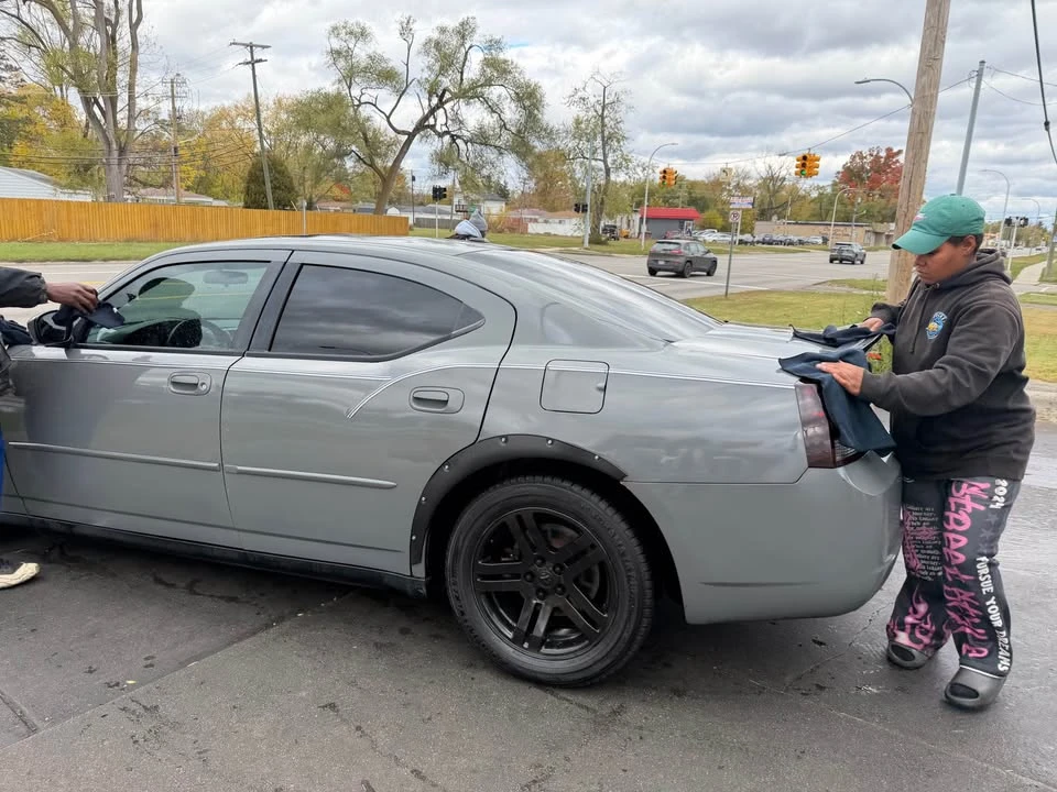 2009 Dodge Charger 6th Gen - Image 4 of 10