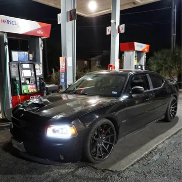 2009 Dodge Charger R/T Plus Sedan 4D