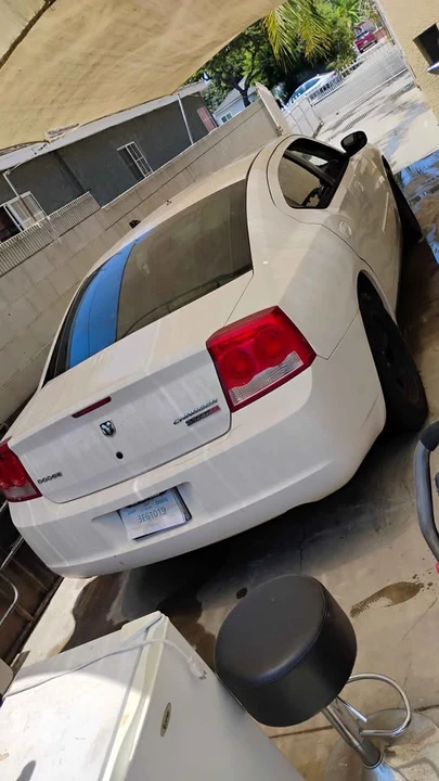 2009 Dodge Charger 6th Gen - Image 3 of 17