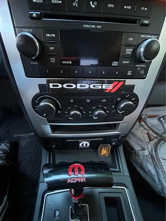 2009 Dodge Charger 6th Gen - Image 15 of 20