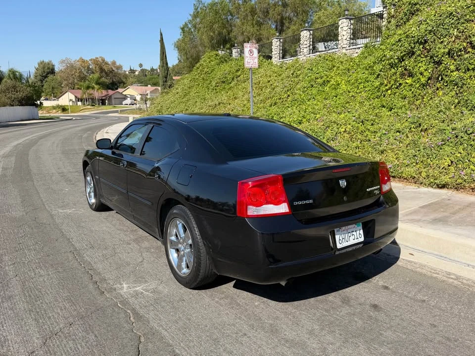 2009 Dodge Charger 6th Gen - Image 4 of 13