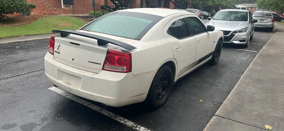 2009 Dodge Charger 6th Gen - Image 5 of 7