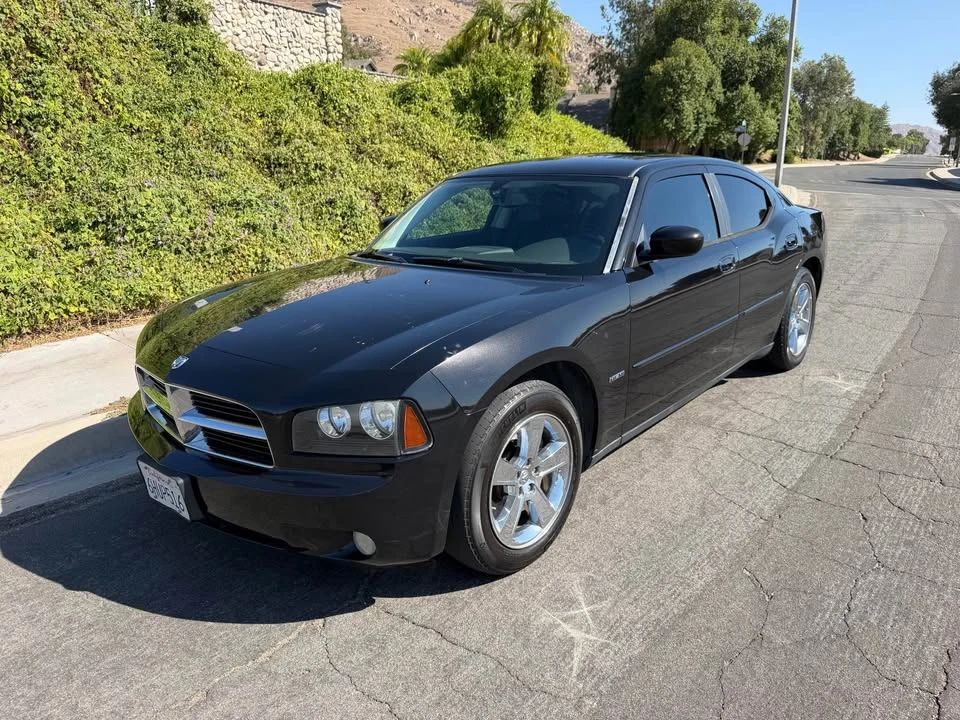 2009 Dodge Charger 6th Gen - Image 2 of 15