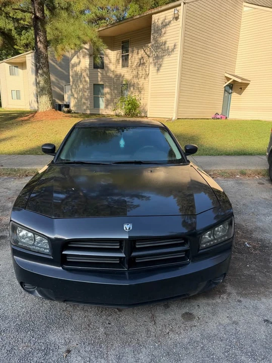 2009 Dodge Charger 6th Gen - Image 2 of 4
