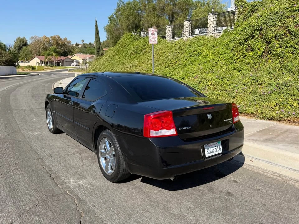 2009 Dodge Charger 6th Gen - Image 3 of 14
