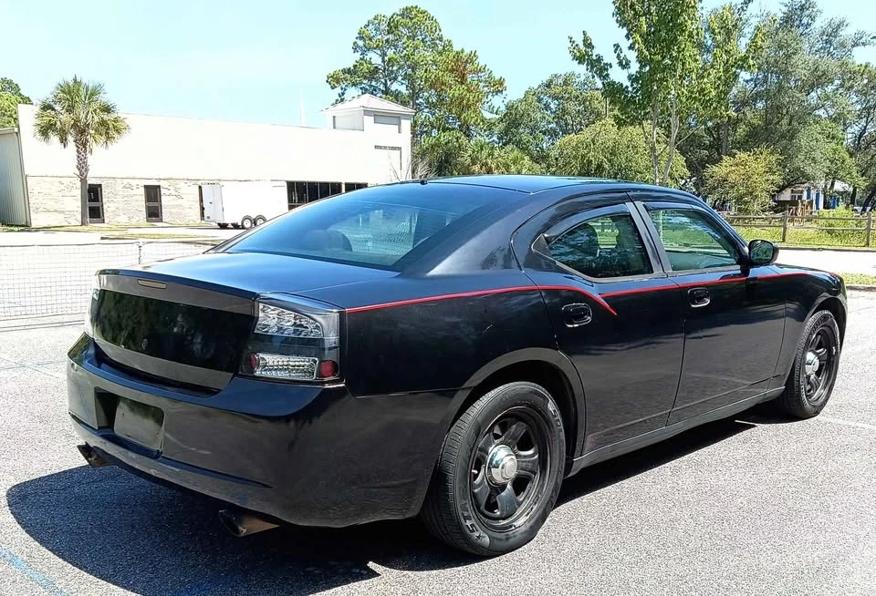 2009 Dodge Charger 6th Gen - Image 3 of 9
