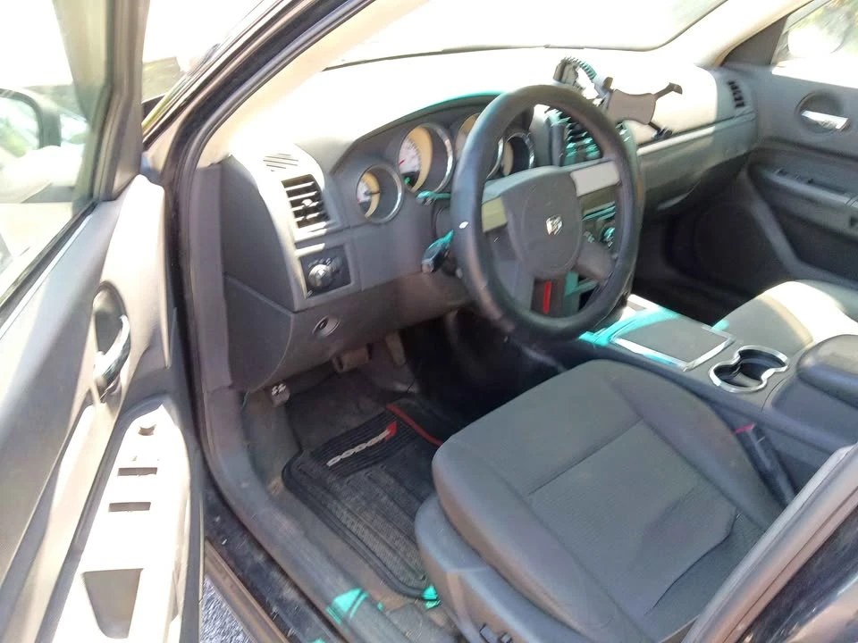 2009 Dodge Charger 6th Gen - Image 5 of 9