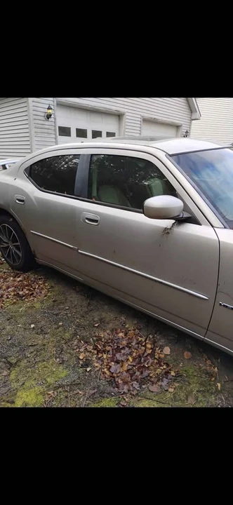 2009 Dodge Charger 6th Gen - Image 4 of 4