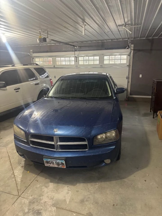 2009 Dodge Charger 6th Gen - Image 2 of 7