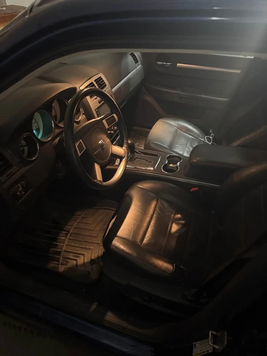 2009 Dodge Charger 6th Gen - Image 5 of 7