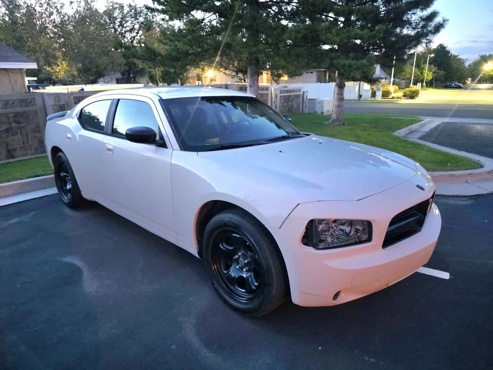 2009 Dodge Charger 6th Gen - Image 4 of 10