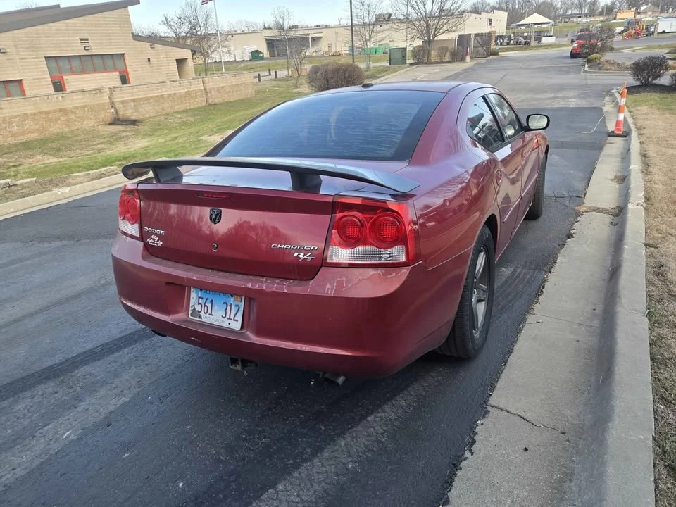 2009 Dodge Charger 6th Gen - Image 4 of 7