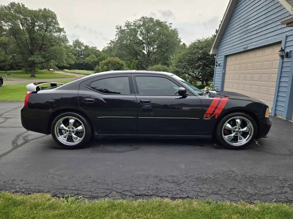 2009 Dodge Charger 6th Gen - Image 2 of 11
