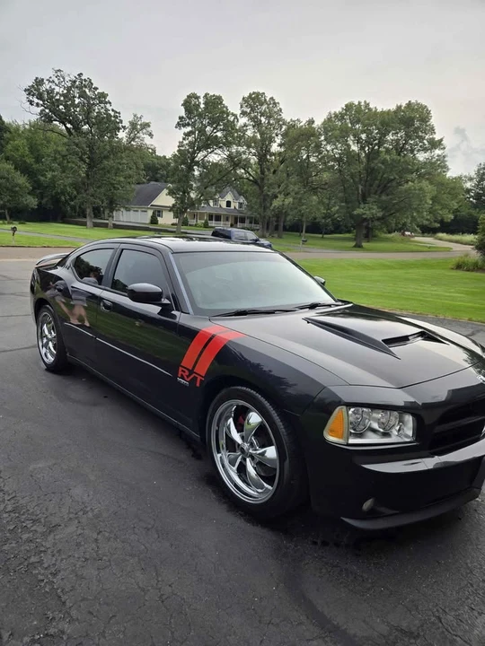 2009 Dodge Charger 6th Gen - Image 4 of 11