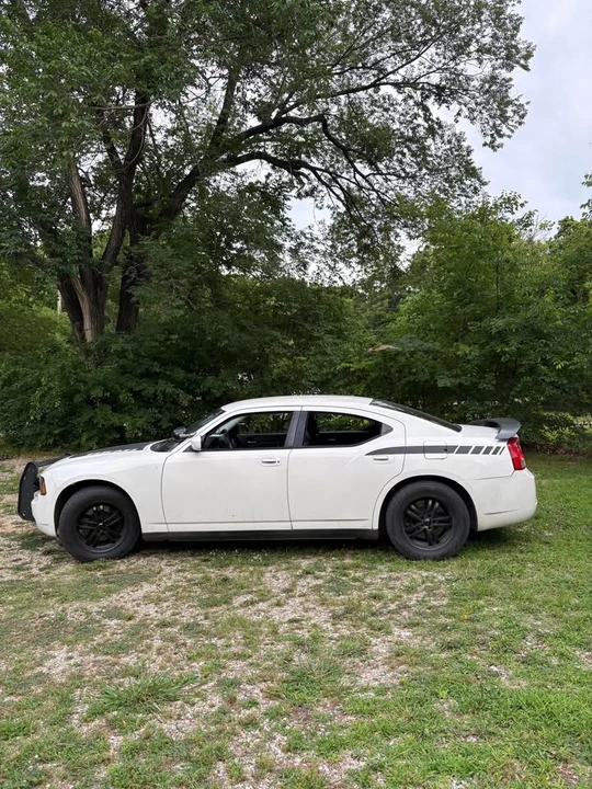 2009 Dodge Charger 6th Gen - Image 2 of 20