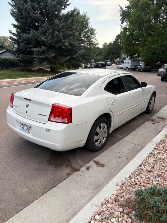 2009 Dodge Charger 6th Gen - Image 4 of 9