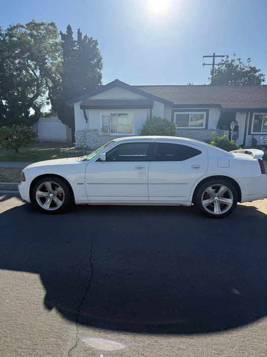 2009 Dodge Charger 6th Gen - Image 2 of 10