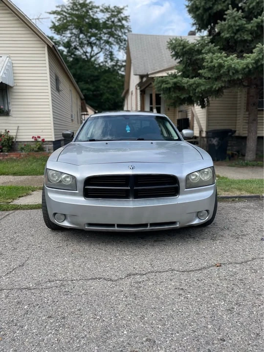 2009 Dodge Charger 6th Gen - Image 2 of 9