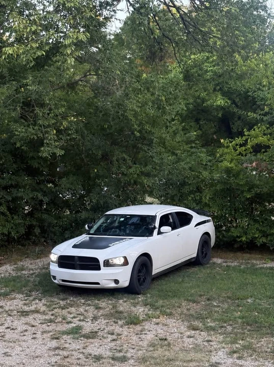 2009 Dodge Charger 6th Gen - Image 6 of 13