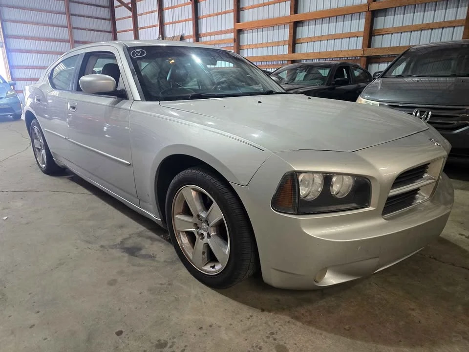 2009 Dodge Charger 6th Gen - Image 2 of 8