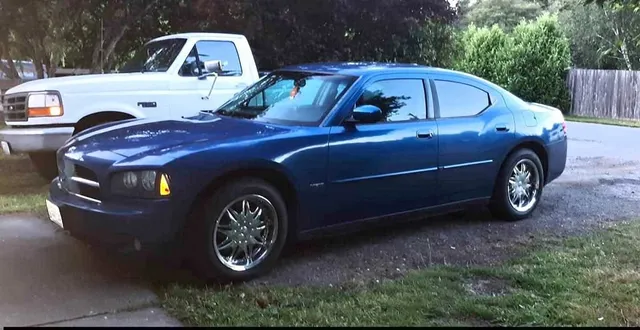 2009 Dodge Charger R/T Sedan 4D