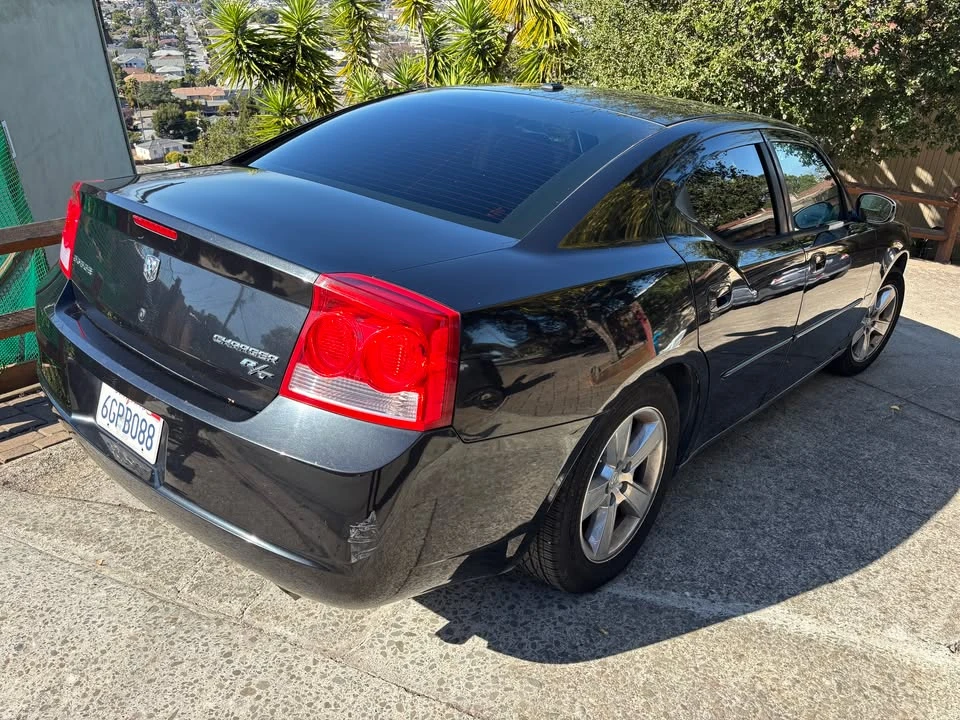 2009 Dodge Charger 6th Gen - Image 4 of 10