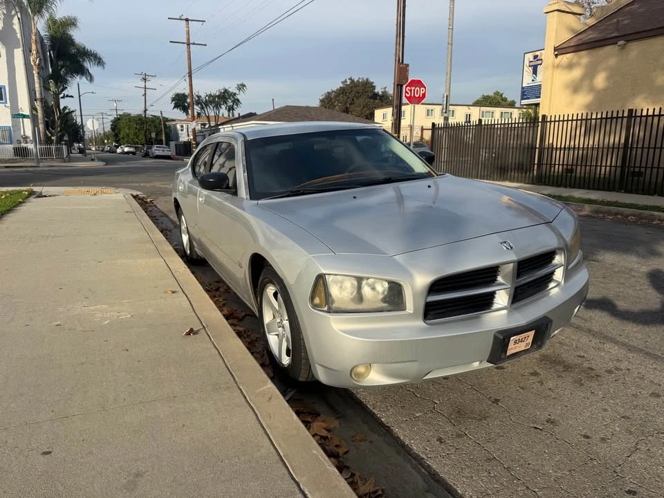 2009 Dodge Charger 6th Gen - Image 4 of 10