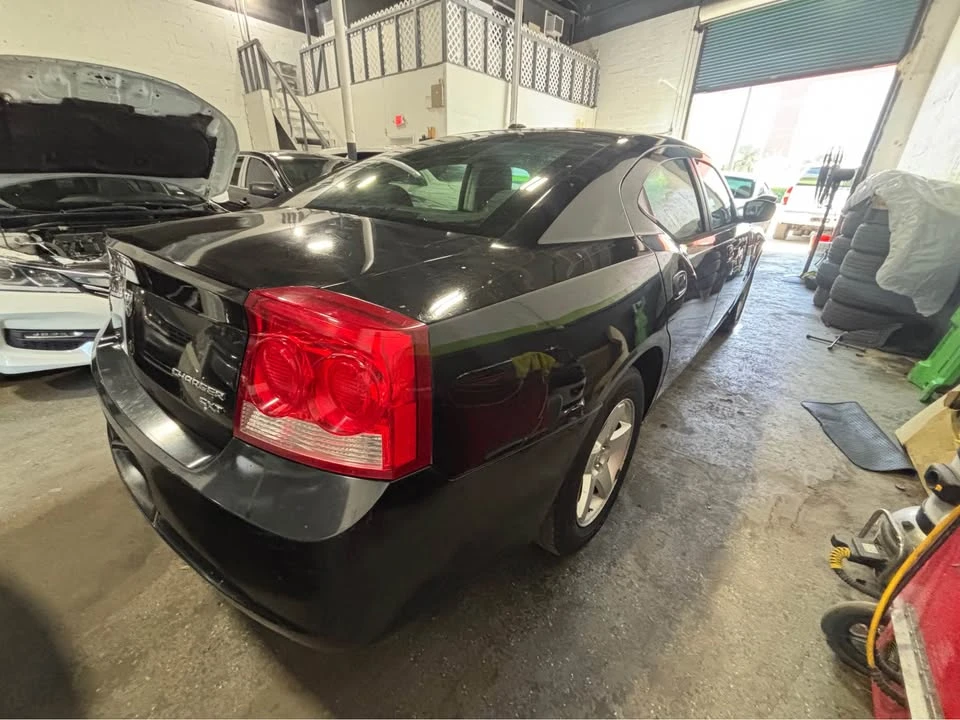 2009 Dodge Charger 6th Gen - Image 8 of 12