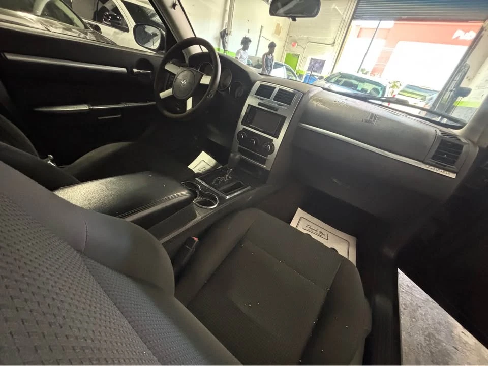 2009 Dodge Charger 6th Gen - Image 7 of 12