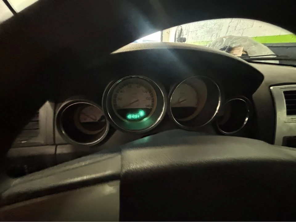 2009 Dodge Charger 6th Gen - Image 11 of 12