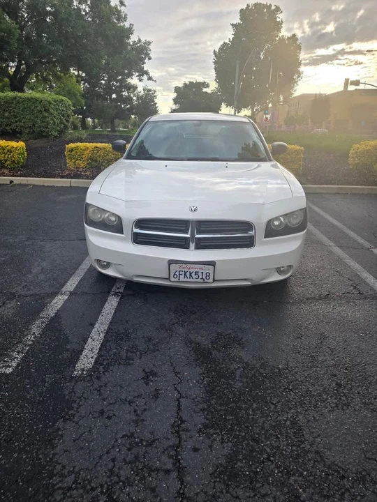 2009 Dodge Charger 6th Gen - Image 2 of 4