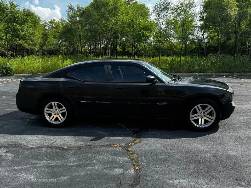 2009 Dodge Charger 6th Gen - Image 4 of 9
