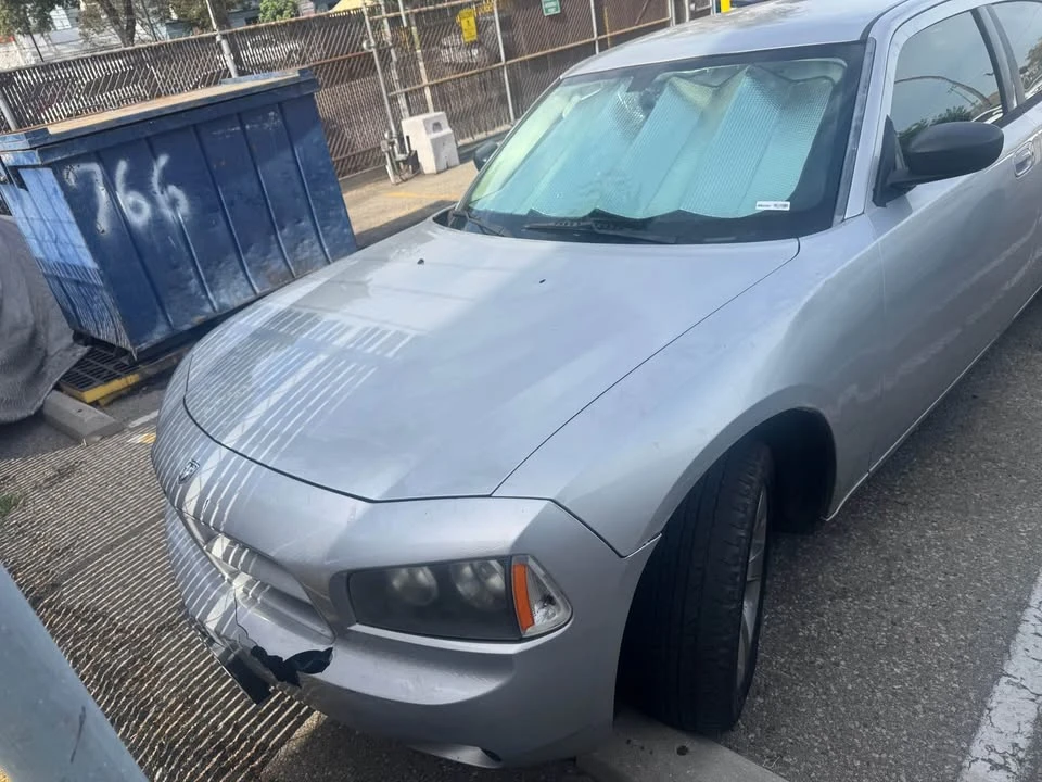 2009 Dodge Charger 6th Gen - Image 5 of 5
