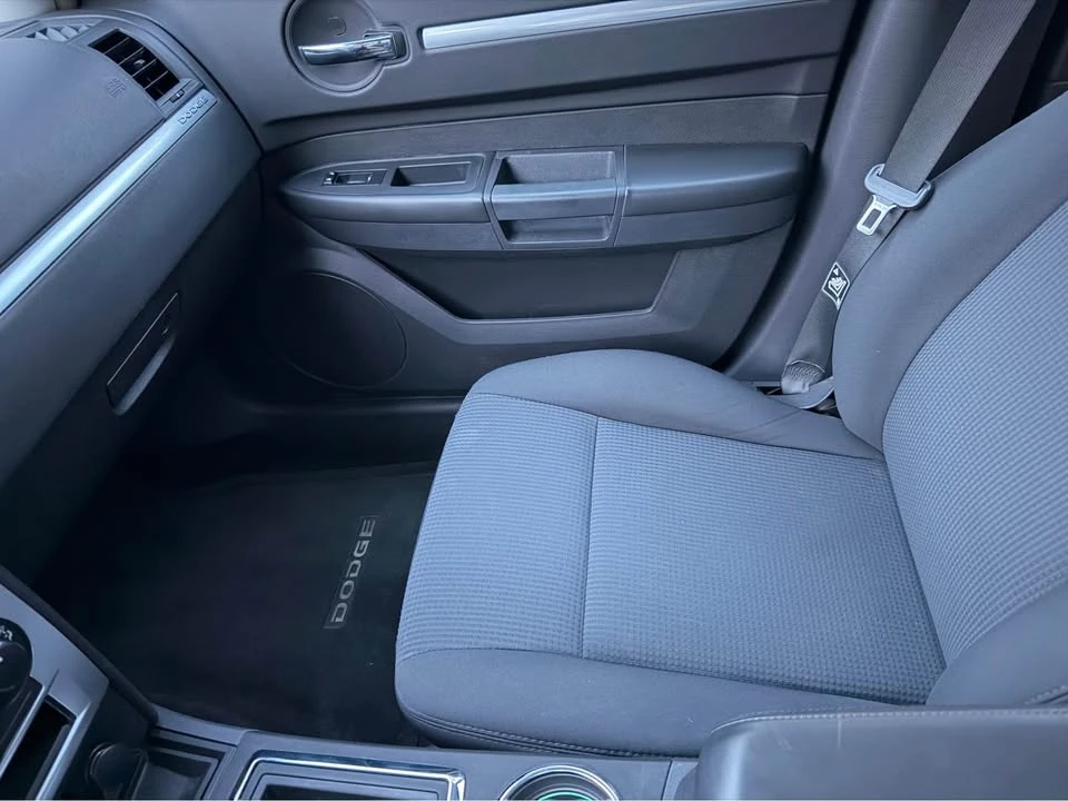 2009 Dodge Charger 6th Gen - Image 18 of 20