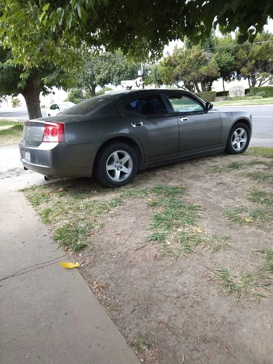 2009 Dodge Charger 6th Gen - Image 2 of 4