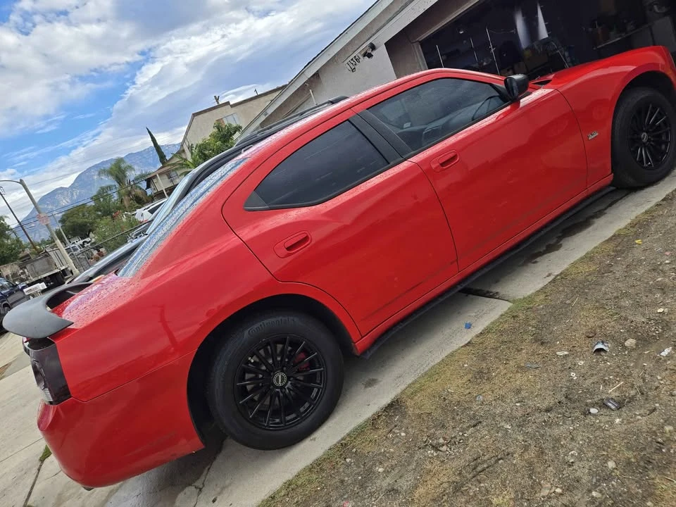 2009 Dodge Charger 6th Gen - Image 4 of 14