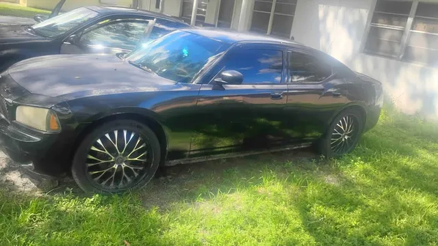 2009 Dodge Charger SE Sedan 4D