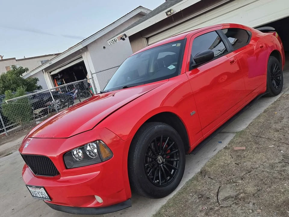 2009 Dodge Charger 6th Gen - Image 10 of 15