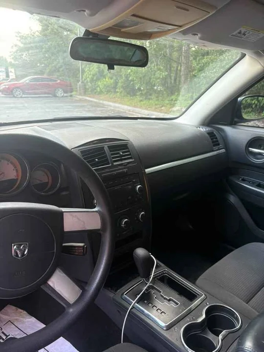 2009 Dodge Charger 6th Gen - Image 9 of 13