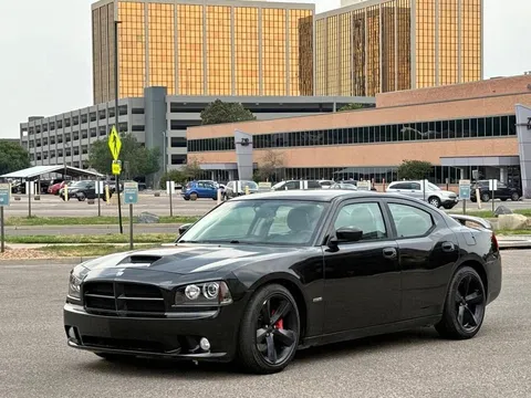 2009 Dodge Charger SRT8 4dr Sedan