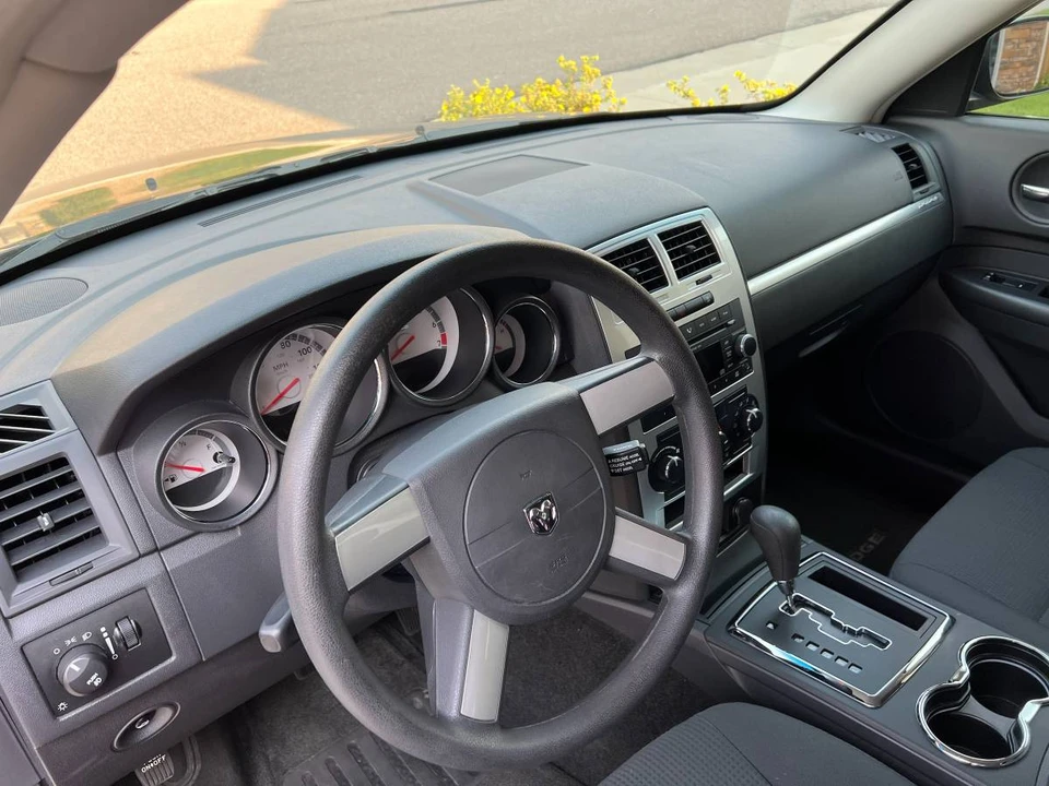2009 Dodge Charger 6th Gen - Image 7 of 13